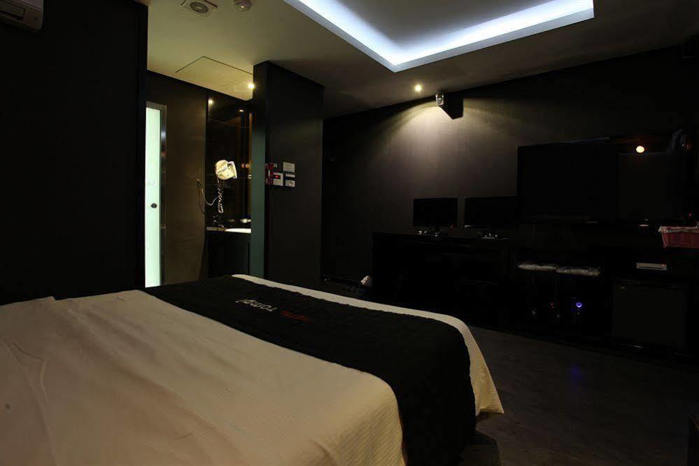Hotel Tomgi Seoul Exteriör bild